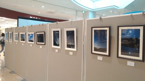 今年の星空写真は、日大芸術学部3年の渡邉浩史さんの作品。
